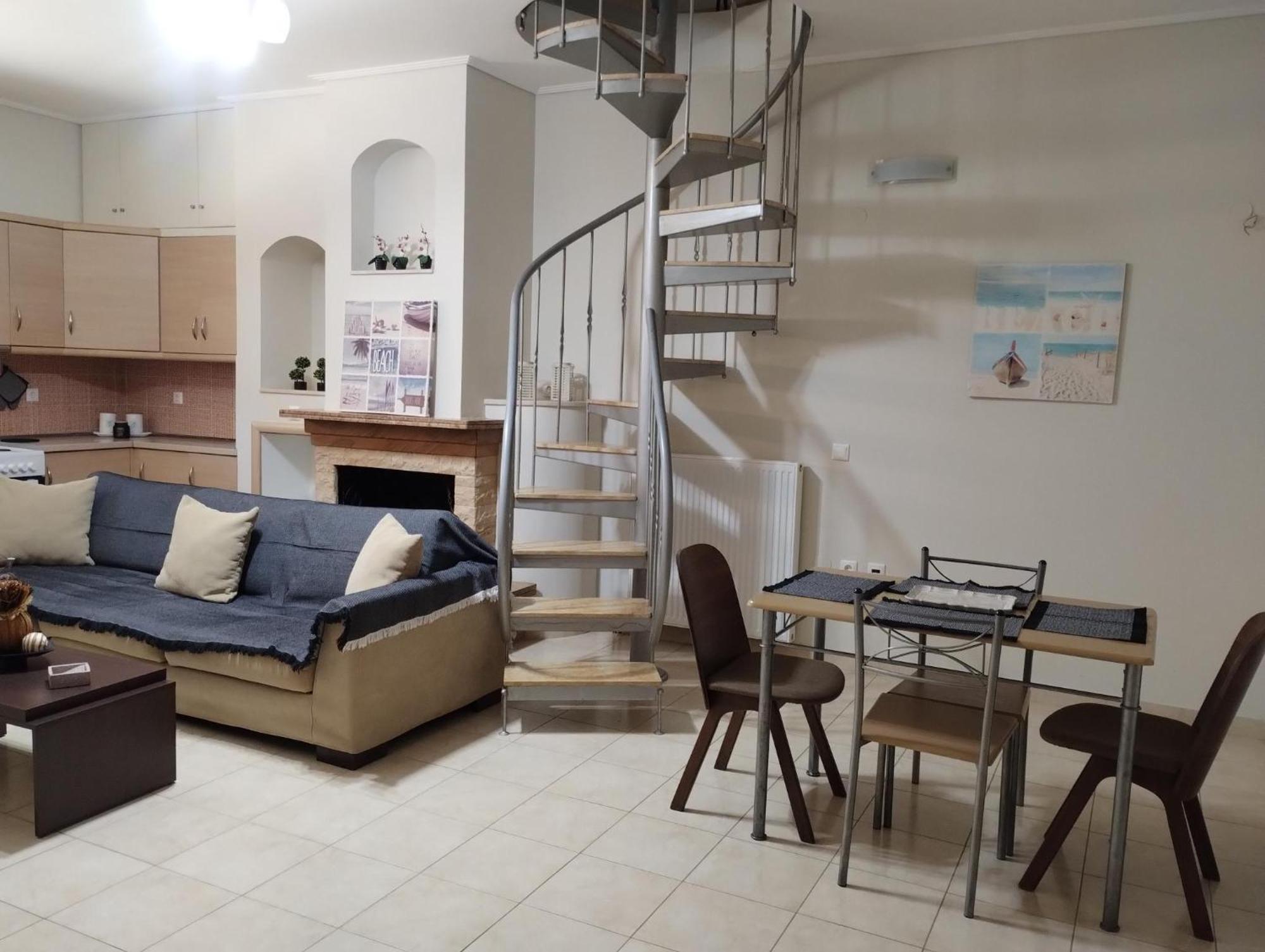 Kalamata Beach Maisonette エクステリア 写真