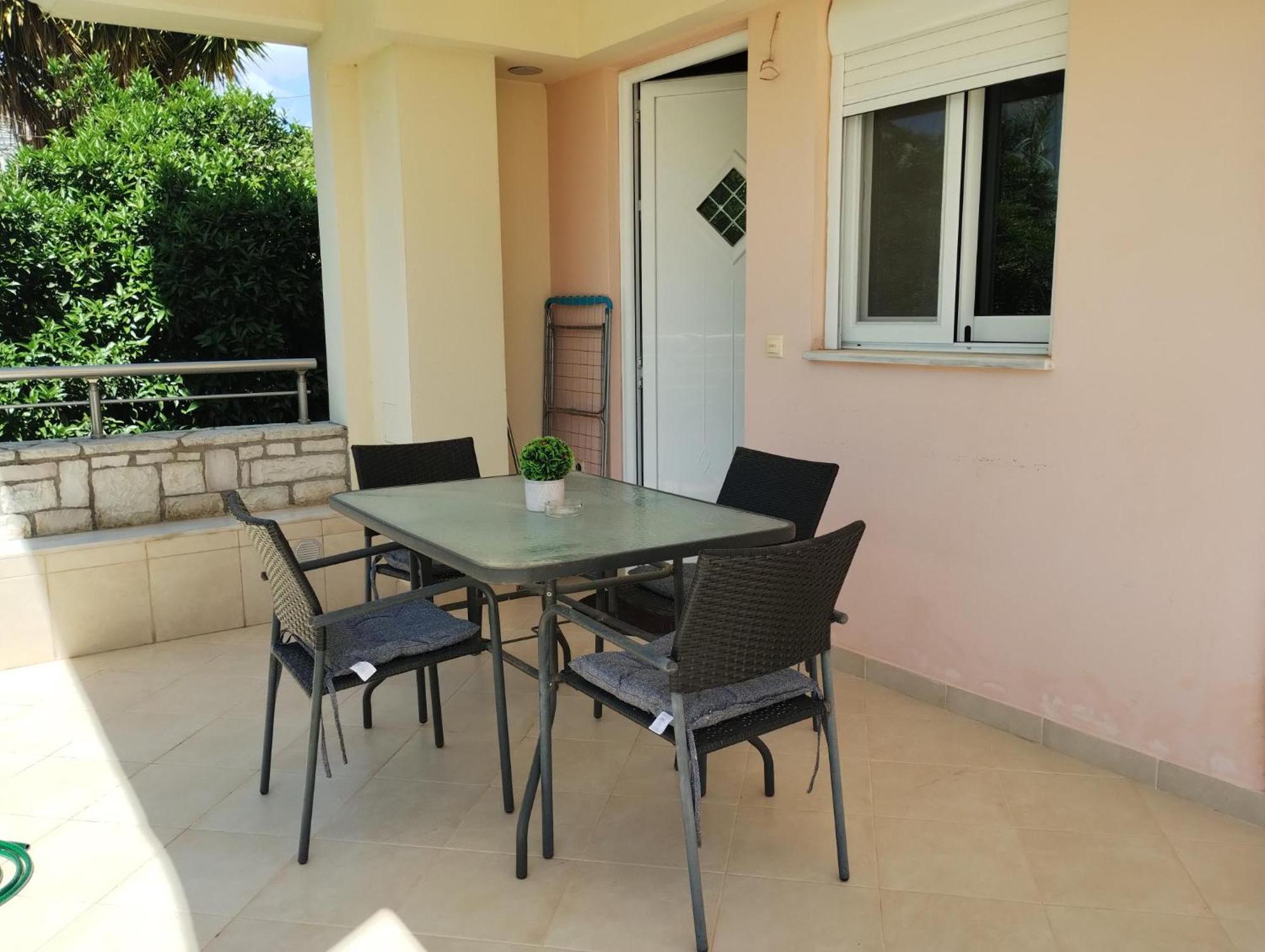 Kalamata Beach Maisonette エクステリア 写真